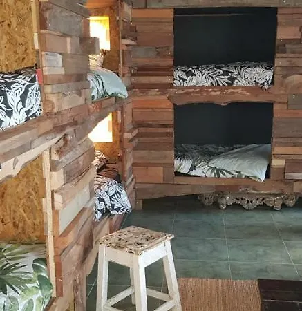 Santa Cruz Surfhouse Shared-room Πανσιόν Bombardeira