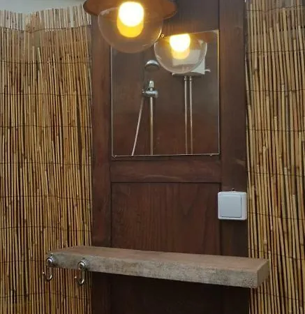 Πανσιόν Santa Cruz Surfhouse Shared-room Bombardeira