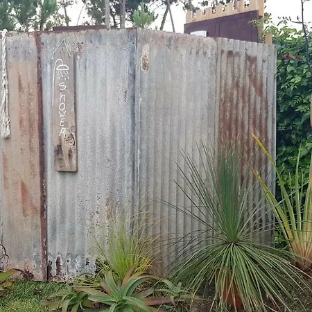 Πανσιόν Santa Cruz Surfhouse Shared-room Bombardeira